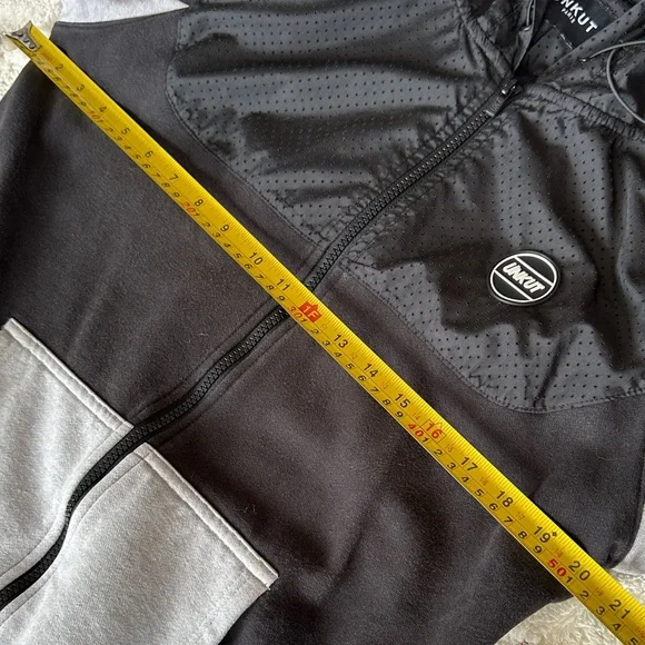 Jacket - Picture 13 of 16